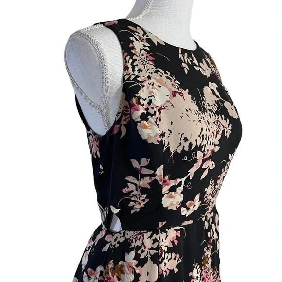 Aqua Black and Pink Floral Pattern Dress Size Medium Sleeveless Knee Length - Picture 6 of 8
